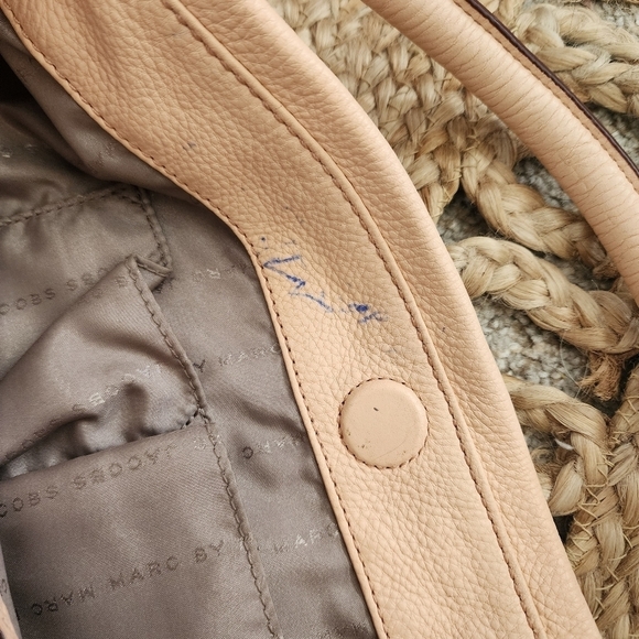 Marc Jacobs Covertible Hobo Tropical Peach Cow Leather Shoulder Bag Large - Picture 12 of 15